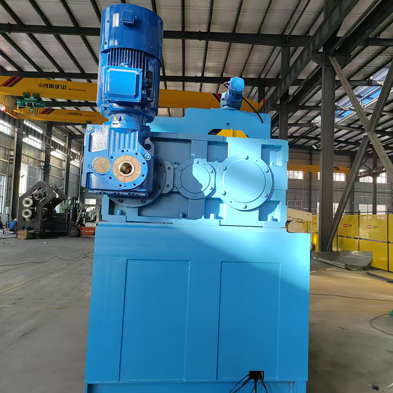 4 Toplu Lastik Kalender Makinası